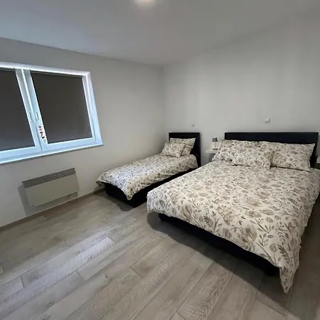 Lejlighed Rosa Canina 2 - Centar Kupres (Canton 10)